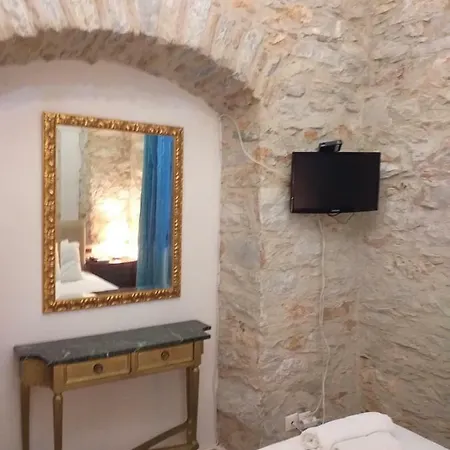 Boutique Tsopela 4*