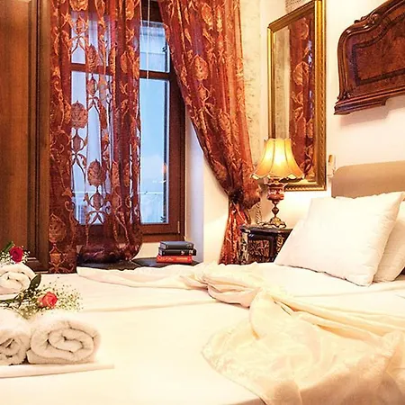 Szálloda Boutique Tsopela 4*